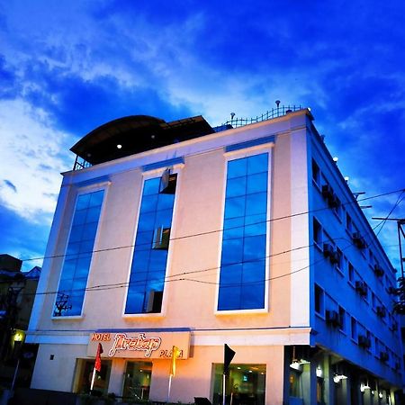 Hotel Sooriya Residency Ченнаї Екстер'єр фото