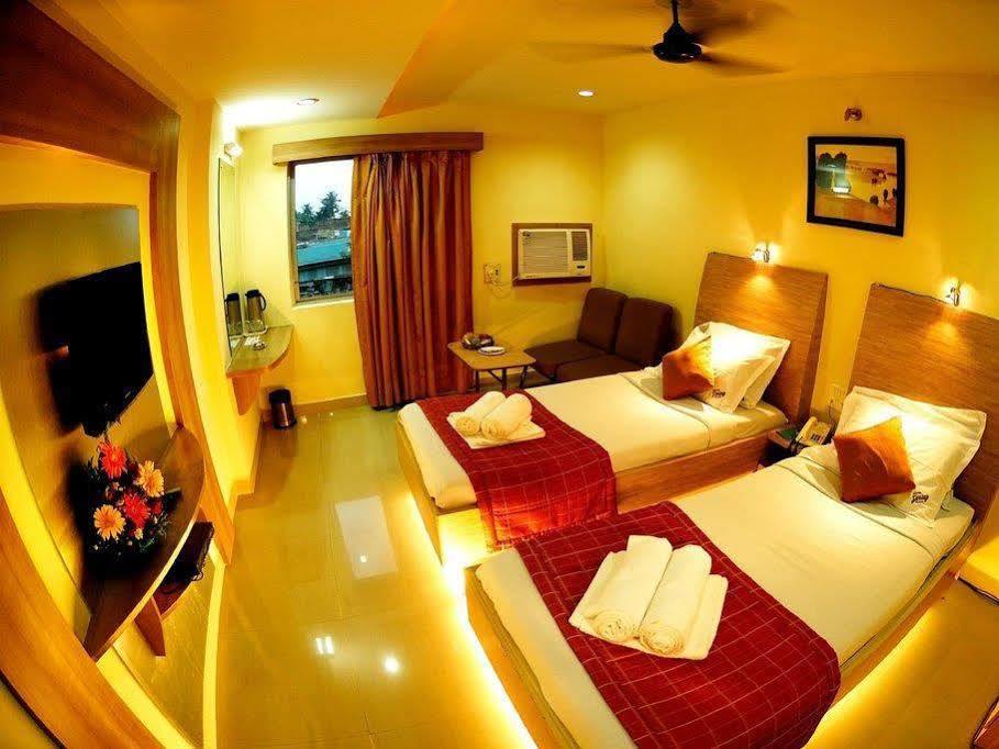Hotel Sooriya Residency Ченнаї Екстер'єр фото